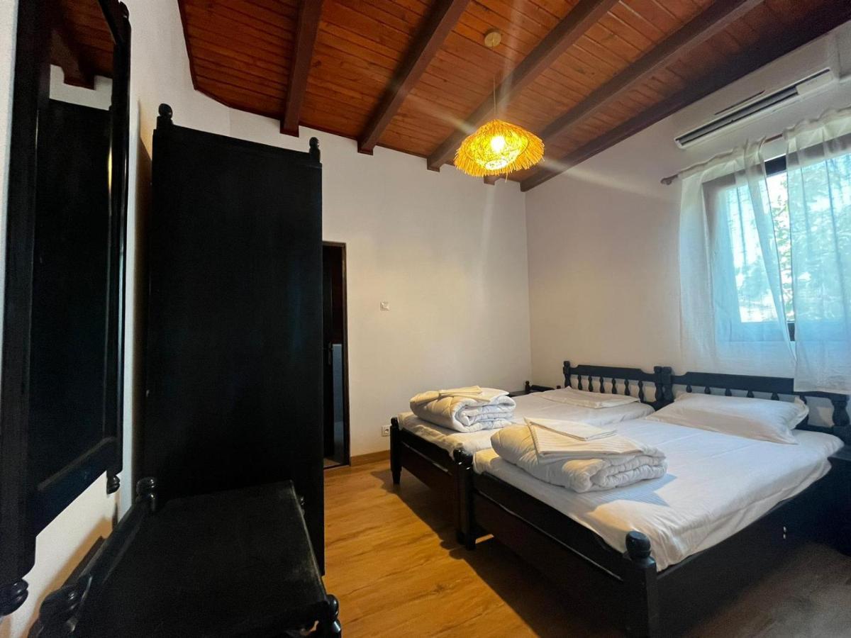 La Conac Hotel Nufaru Eksteriør billede
